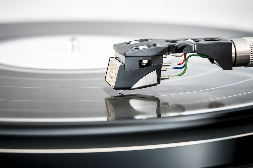 Things to Consider Before Purchasing a Record Player